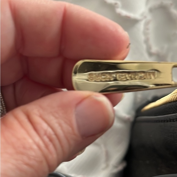 Michael kors purse - Picture 3 of 6